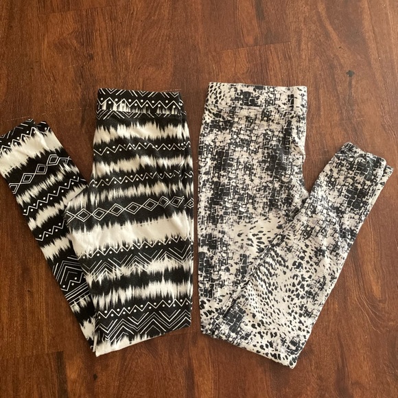 Leggings & Tank Top Bundle - Picture 2 of 4